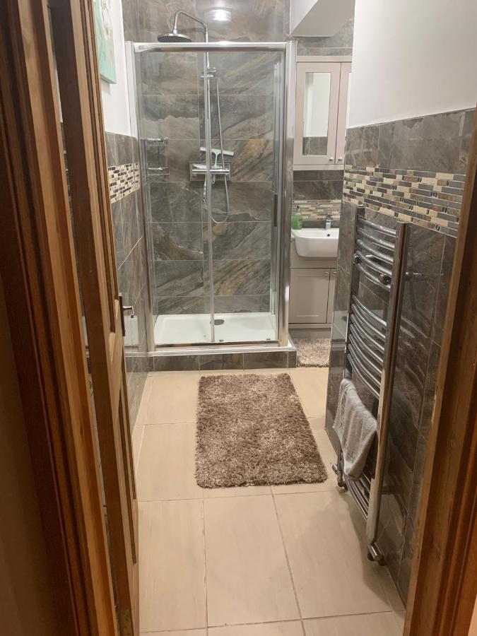 Fbs Homestay Norwood Екстериор снимка